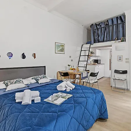 شقة Festival Riviera House Old Town Sleeps 4 - Happy