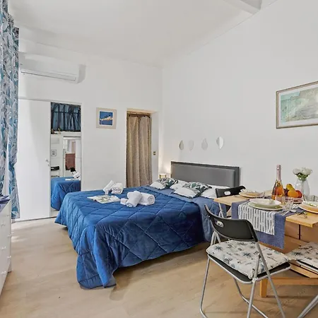 Festival Riviera House Old Town Sleeps 4 - Happy Apartamento *